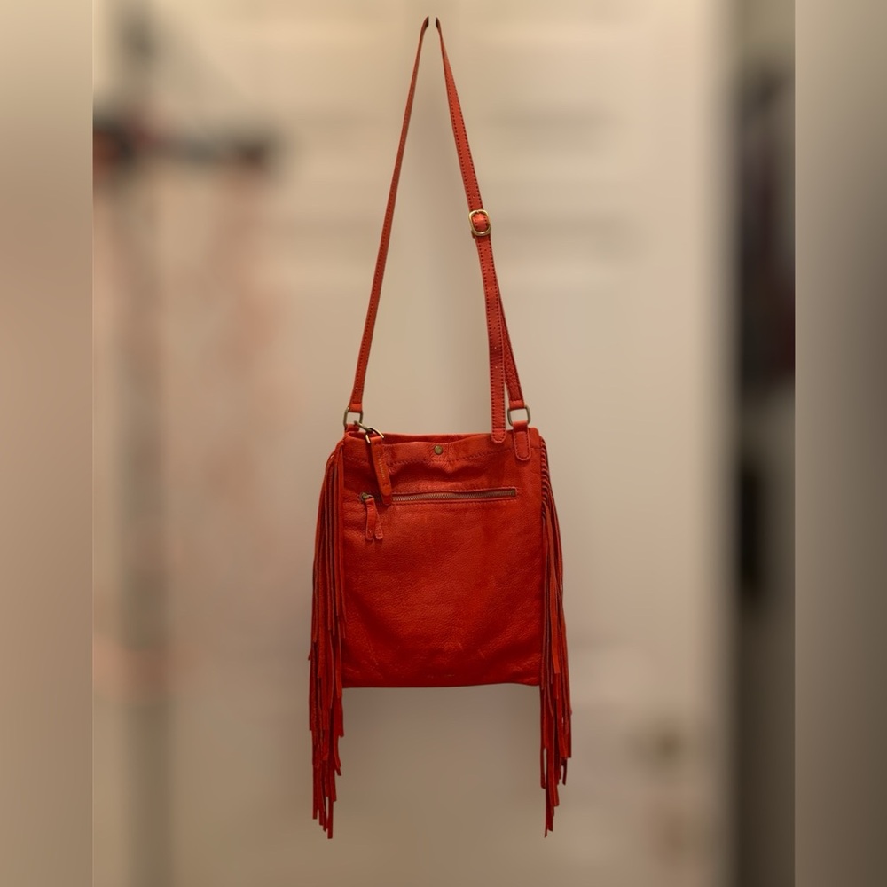 🐞 Lucky Brand Soft 100% Leather Fringe Crossbody Shoulder Bag 🍀❤️